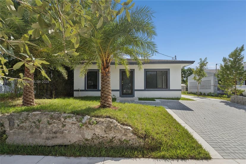 1844 NW 33rd St, Miami FL 33142