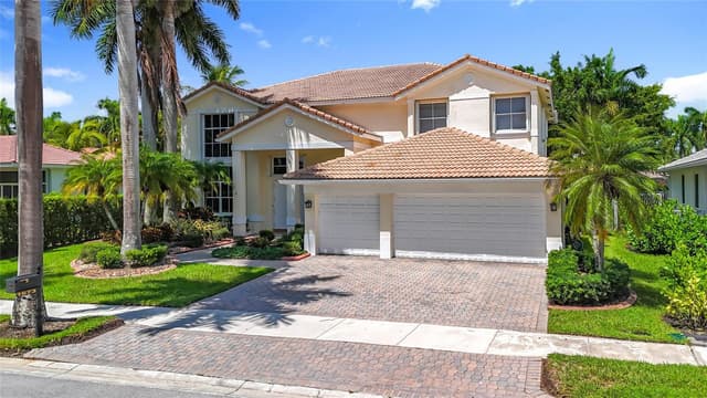 1673 VICTORIA POINTE Circle, Weston FL 33327 - Weston, FL - Photo 2
