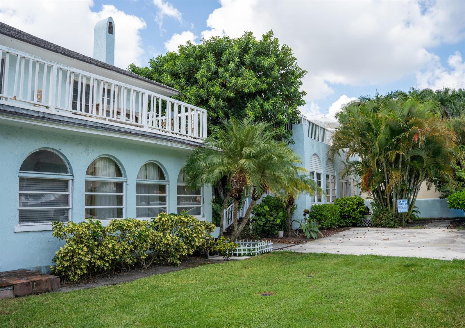 264 Seminole Avenue, Palm Beach FL 33480