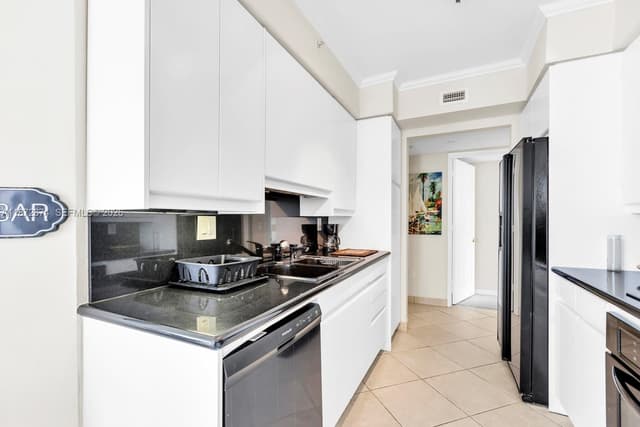18671 Collins Ave # 604, Sunny Isles Beach FL 33160 - Sunny Isles Beach, FL - Photo 7