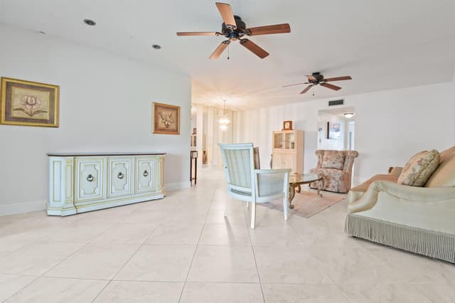 1097 Circle Terrace W # C, Delray Beach FL 33445 - Delray Beach, FL - Photo 5
