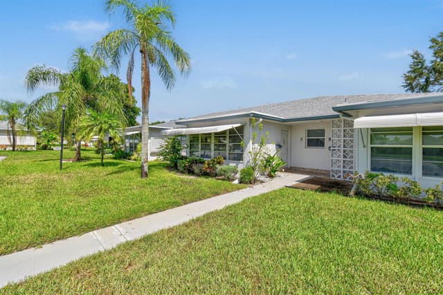 1097 Circle Terrace W # C, Delray Beach FL 33445 - Delray Beach, FL - Photo 4