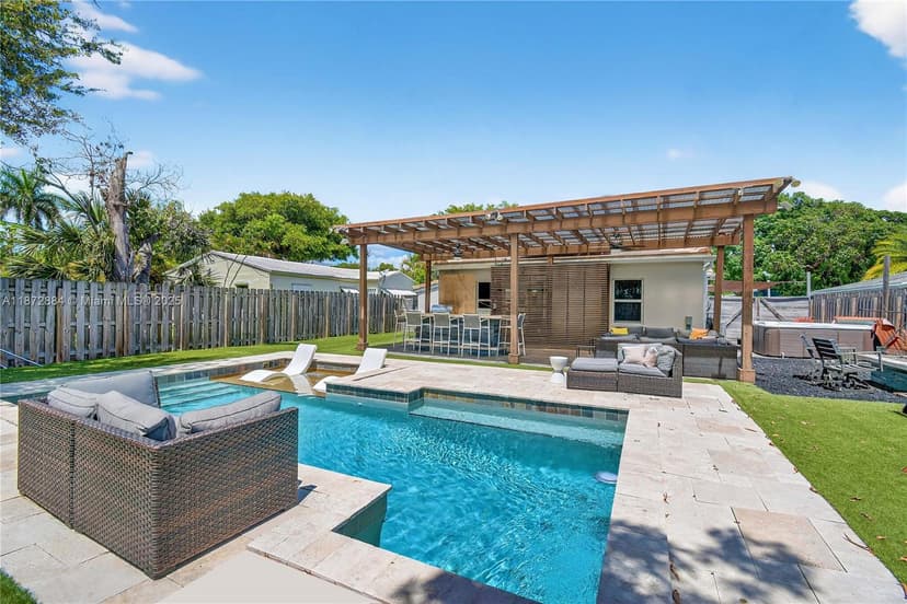 708 SW 19th St, Fort Lauderdale FL 33315