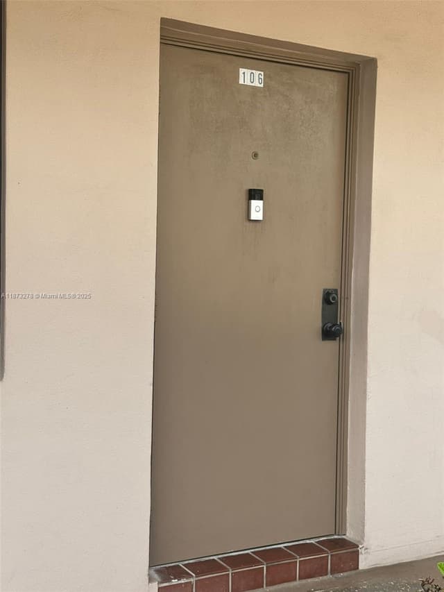 10332 Sunrise Lakes Blvd # 106, Sunrise FL 33322 - Sunrise, FL - Photo 4