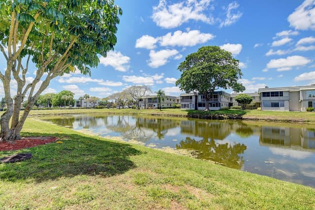 318 Monaco G # G, Delray Beach FL 33446 - Delray Beach, FL - Photo 3