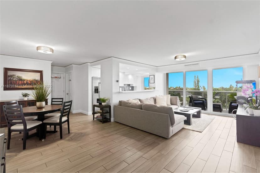 2841 N Ocean Blvd # 702, Fort Lauderdale FL 33308