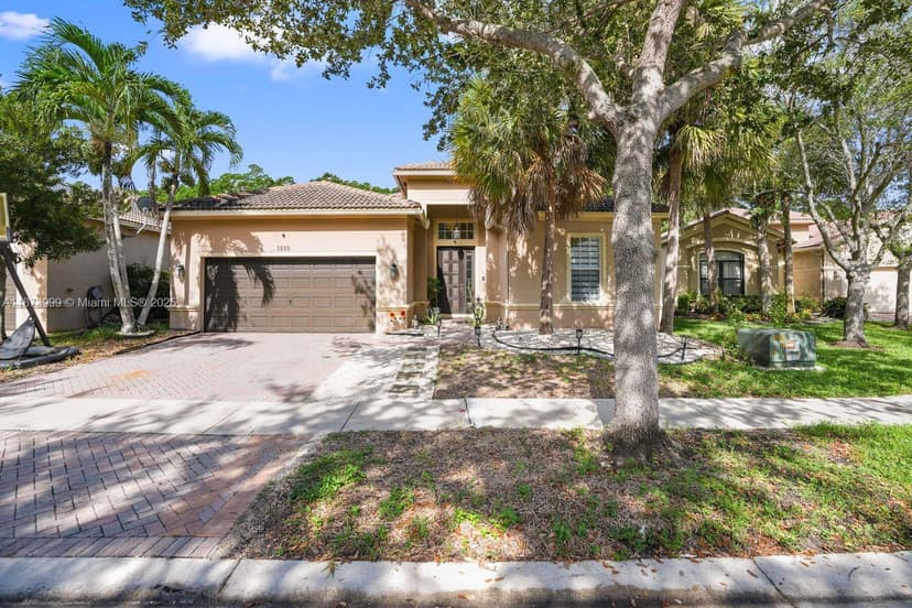 3899 Cascade Ter, Weston FL 33332