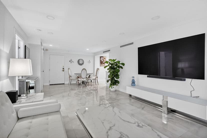 5225 Collins Avenue # 1408, Miami Beach FL 33140