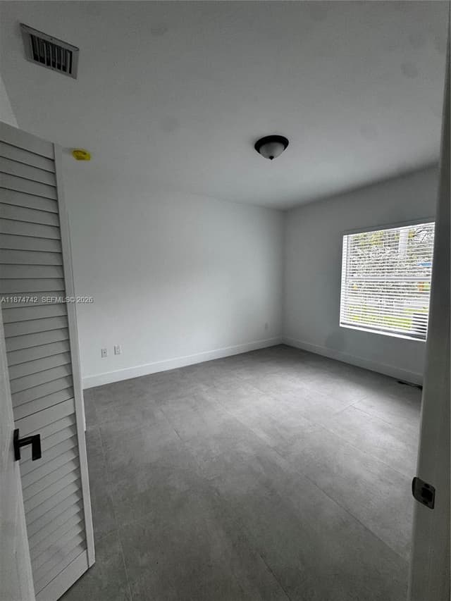 2541 NW 9th St, Fort Lauderdale FL 33311 - Fort Lauderdale, FL - Photo 4