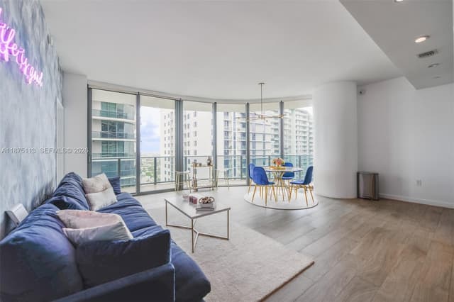 45 SW 9th ST # 4108, Miami FL 33130 - Miami, FL - Photo 2