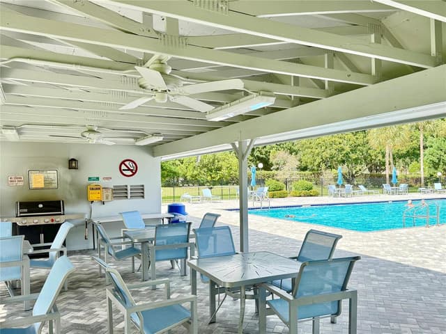 2504 Antigua Terrace # D2, Coconut Creek FL 33066 - Coconut Creek, FL - Photo 3