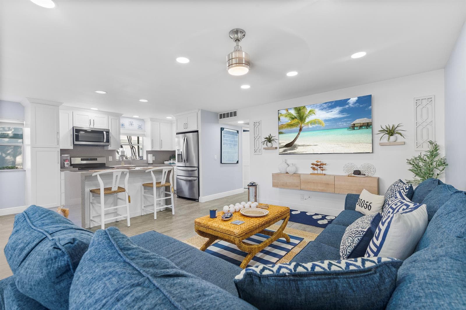 244 Monaco F, Delray Beach FL 33446 - Delray Beach, FL - Photo 1