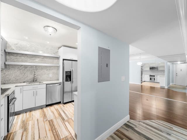 2301 S Ocean Dr # 307, Hollywood FL 33019 - Hollywood, FL - Photo 5