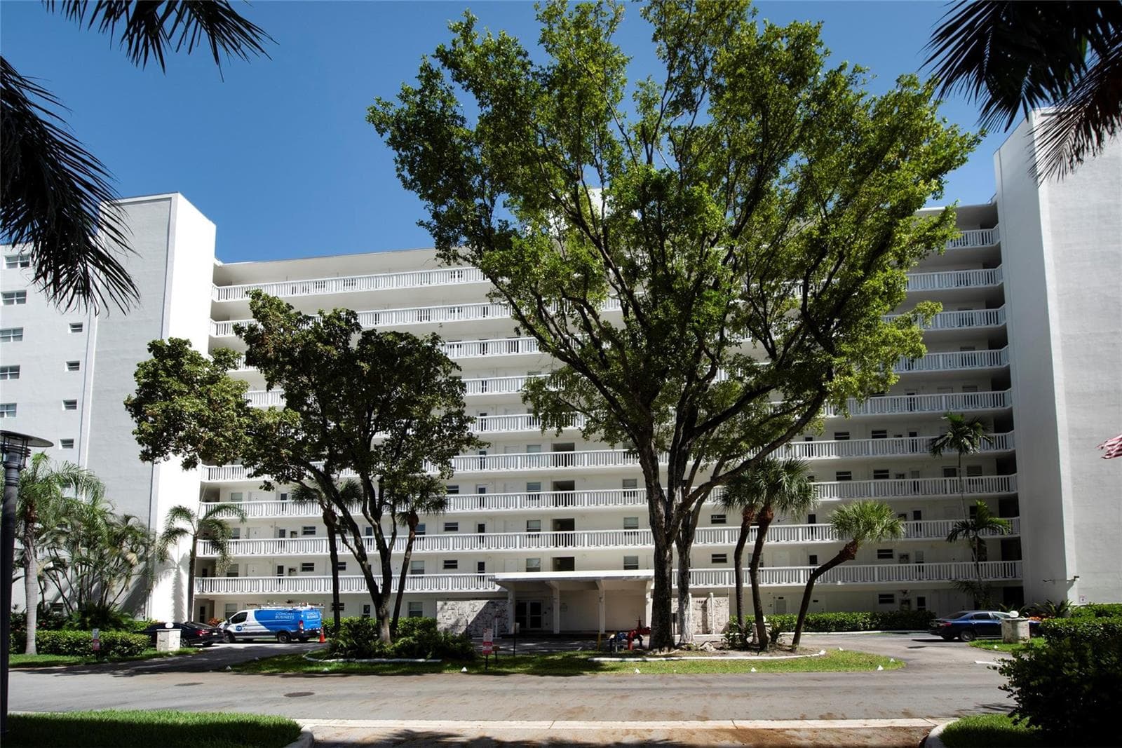 2555 NE 11th Street # 902, Fort Lauderdale FL 33304 - Fort Lauderdale, FL - Photo 1