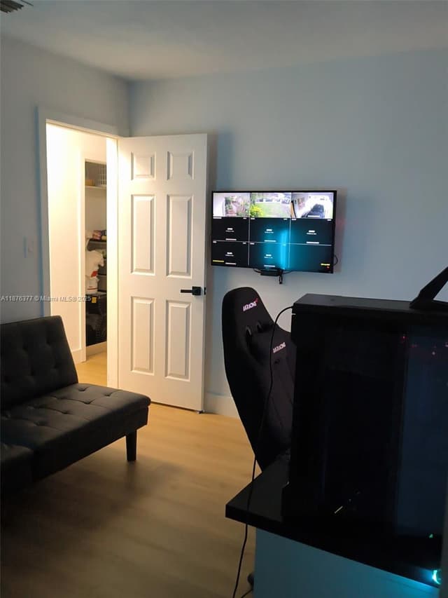 839 NW 13th Ave, Fort Lauderdale FL 33311 - Fort Lauderdale, FL - Photo 4