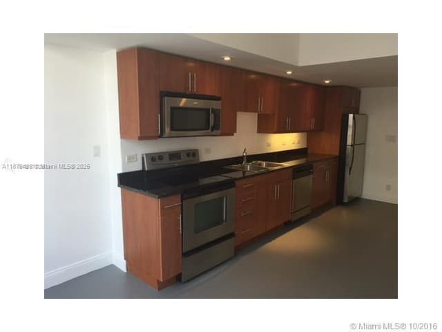 111 E Flagler St # 1003, Miami FL 33131 - Miami, FL - Photo 3