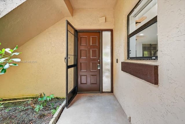 2652 N Carambola Cir # 1738, Coconut Creek FL 33066 - Coconut Creek, FL - Photo 2