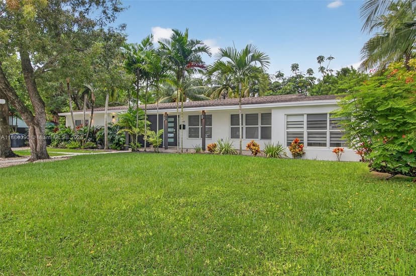 6090 SW 63rd Ave, South Miami FL 33143