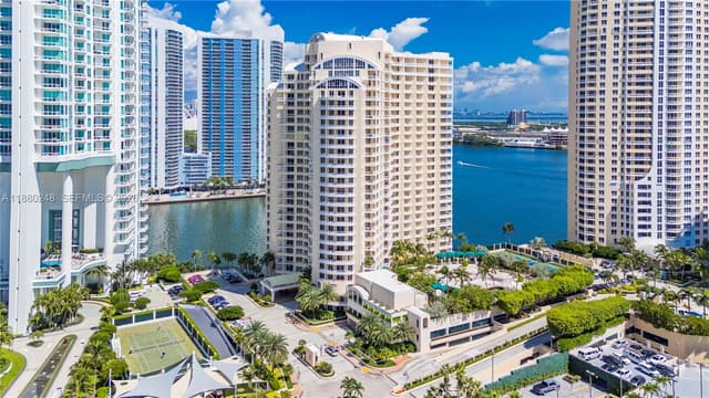 888 Brickell Key Dr # 1807, Miami FL 33131 - Miami, FL - Photo 2