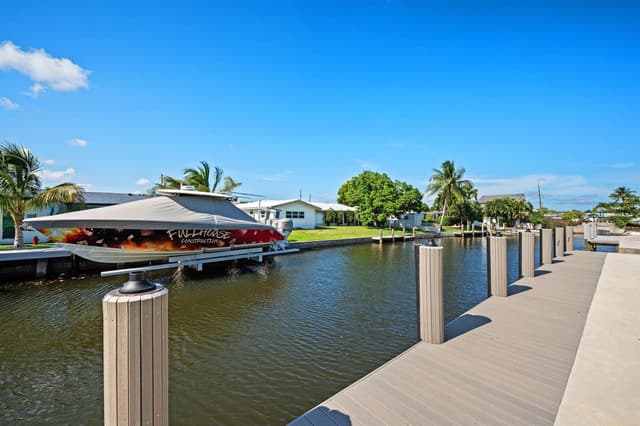 1410 Florian Drive, Dania Beach FL 33004 - Dania Beach, FL - Photo 6