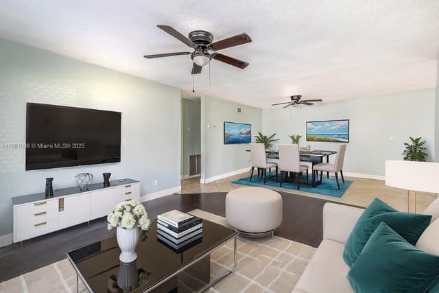 4410 NW 10th St, Coconut Creek FL 33066 - Coconut Creek, FL - Photo 6
