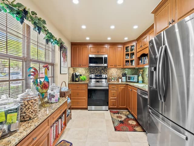 4221 W Palm Aire Drive # 102, Pompano Beach FL 33069 - Pompano Beach, FL - Photo 2
