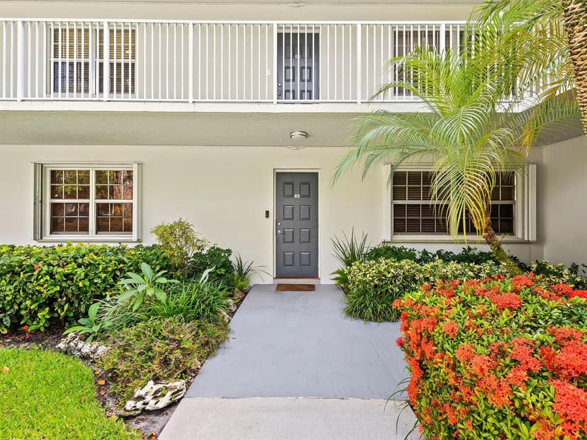 4221 W Palm Aire Drive # 102, Pompano Beach FL 33069