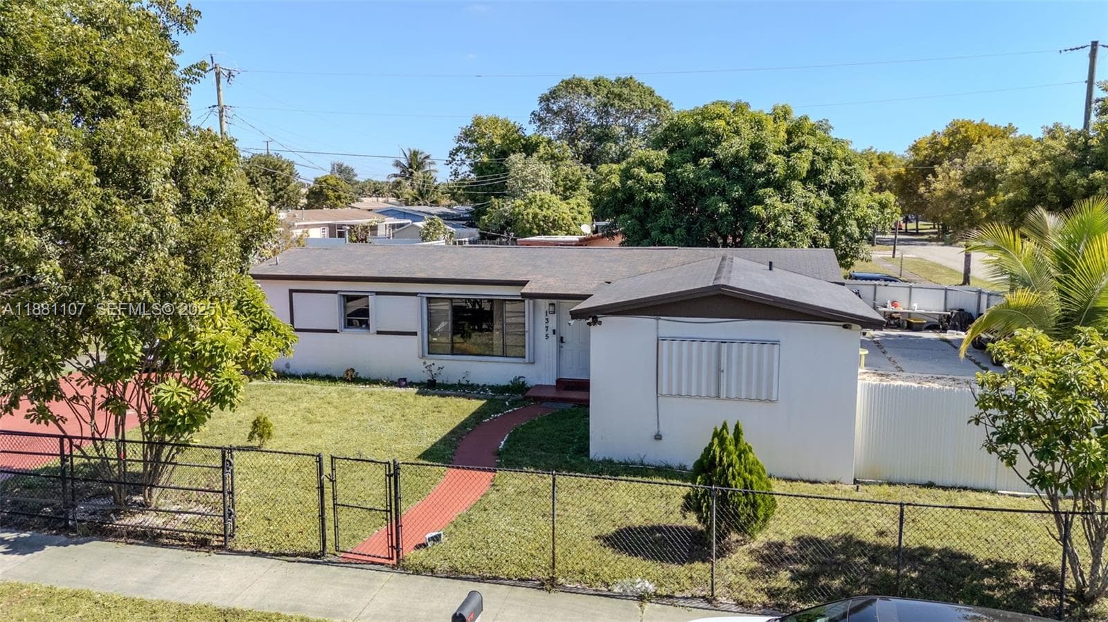 1375 NW 181st St, Miami Gardens FL 33169 - Miami Gardens, FL - Photo 1