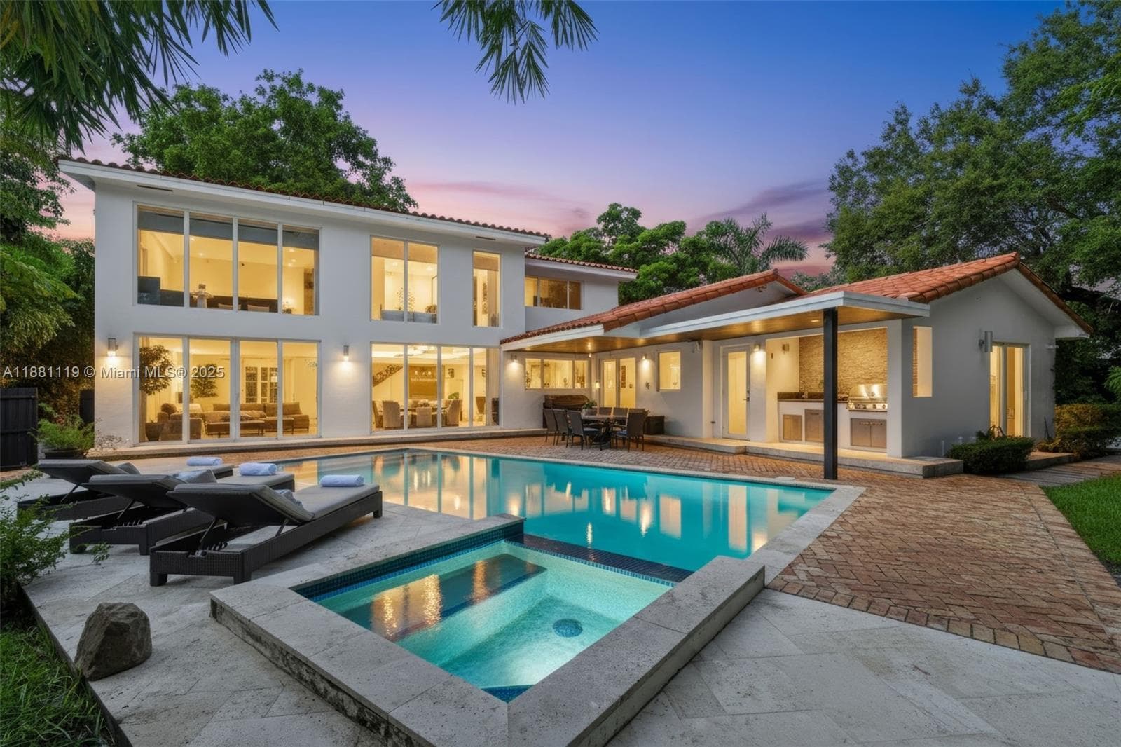 575 Bay Point Rd, Miami FL 33137 - Miami, FL - Photo 1