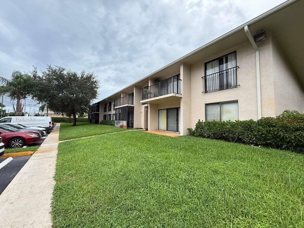 5915 Washington St # 116, Hollywood FL 33023 - Hollywood, FL - Photo 1