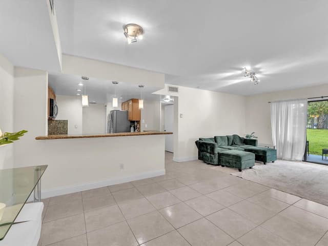 9022 W Atlantic Boulevard # 213, Coral Springs FL 33071 - Coral Springs, FL - Photo 6