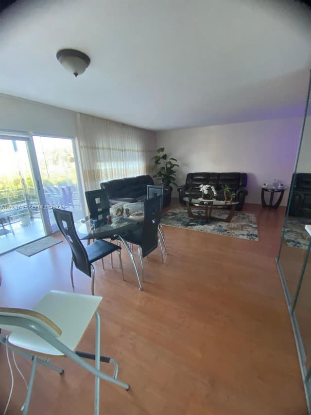 200 Diplomat Pkwy # 329, Hallandale Beach FL 33009 - Hallandale Beach, FL - Photo 2