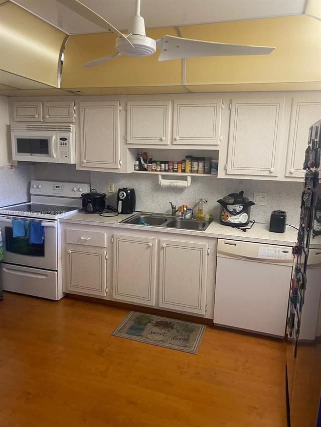 200 Diplomat Pkwy # 329, Hallandale Beach FL 33009 - Hallandale Beach, FL - Photo 6