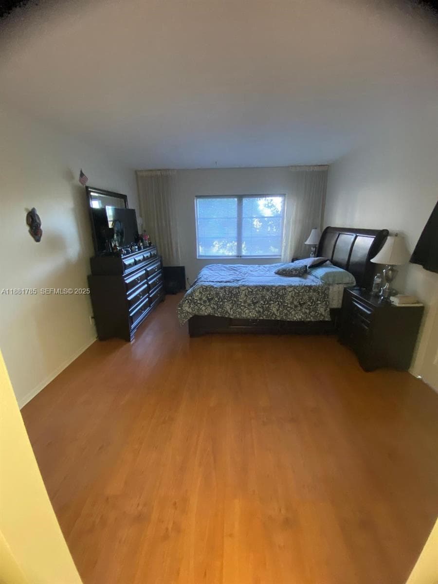 200 Diplomat Pkwy # 329, Hallandale Beach FL 33009 - Hallandale Beach, FL - Photo 1