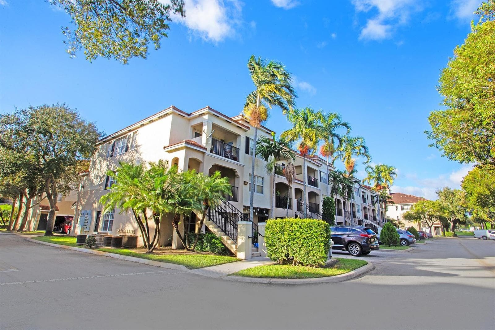 5860 W Sample Road # 204, Coral Springs FL 33067