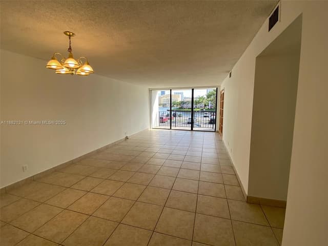 200 Leslie Dr # 228, Hallandale Beach FL 33009 - Hallandale Beach, FL - Photo 3