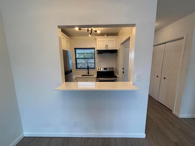 1112 Lake Terrace # 207, Boynton Beach FL 33426 - Boynton Beach, FL - Photo 6