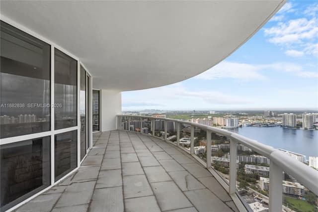 18201 Collins Ave # 5301, Sunny Isles Beach FL 33160 - Sunny Isles Beach, FL - Photo 7