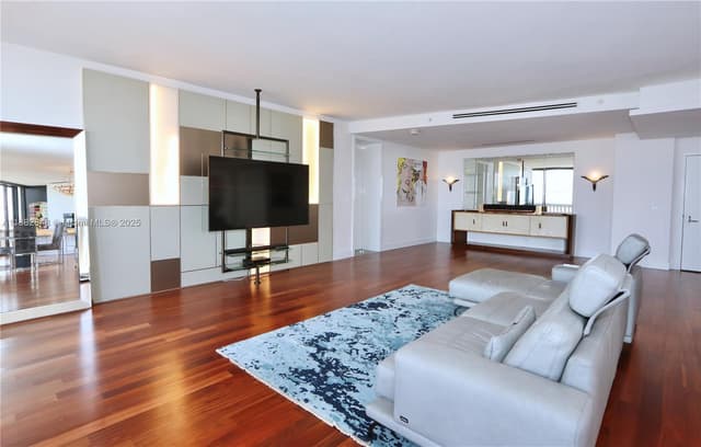 1000 Island Blvd, Aventura FL 33160 - Aventura, FL - Photo 4