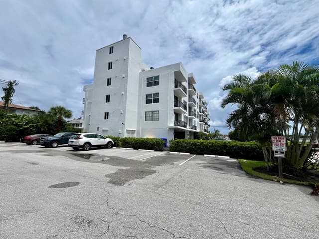 301 Croton Avenue # 305, Lantana FL 33462 - Lantana, FL - Photo 3