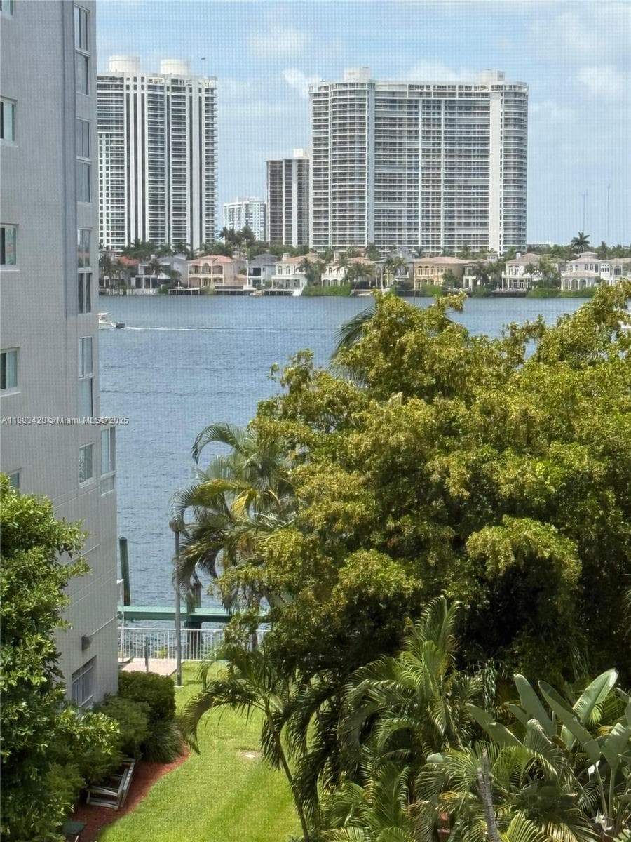 17801 N Bay Rd # 505, Sunny Isles Beach FL 33160 - Sunny Isles Beach, FL - Photo 1