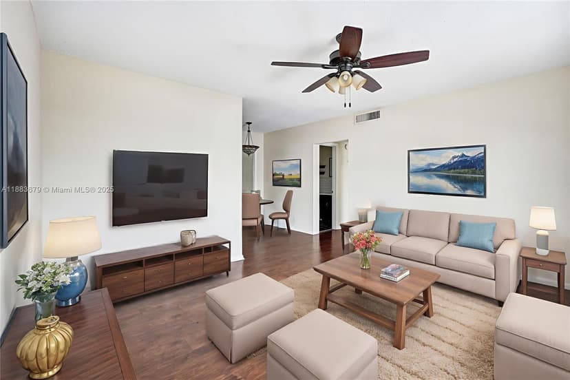 2181 NE 67th St # 622, Fort Lauderdale FL 33308