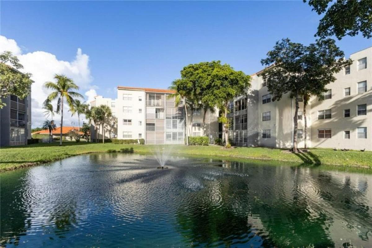 1830 SW 81 # 4104, North Lauderdale FL 33068 - North Lauderdale, FL - Photo 1