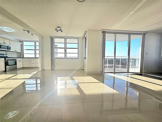 18051 Biscayne Blvd # 1204, Aventura FL 33160 - Aventura, FL - Photo 6
