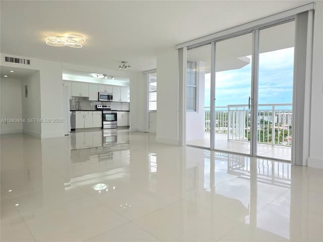 18051 Biscayne Blvd # 1204, Aventura FL 33160 - Aventura, FL - Photo 3