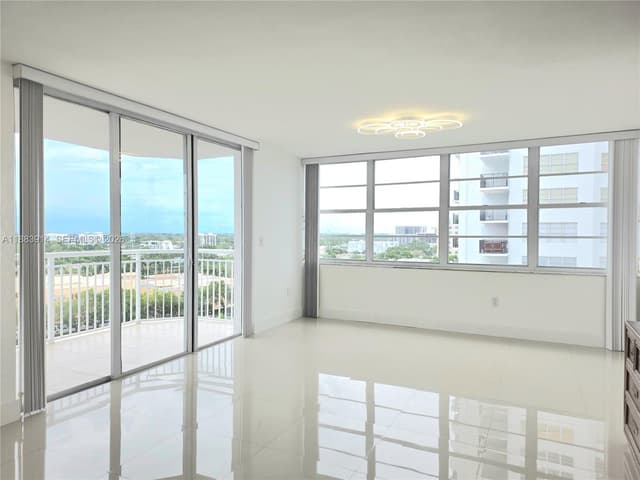 18051 Biscayne Blvd # 1204, Aventura FL 33160 - Aventura, FL - Photo 4