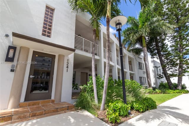 1241 14th St # 9, Miami Beach FL 33139 - Miami Beach, FL - Photo 2