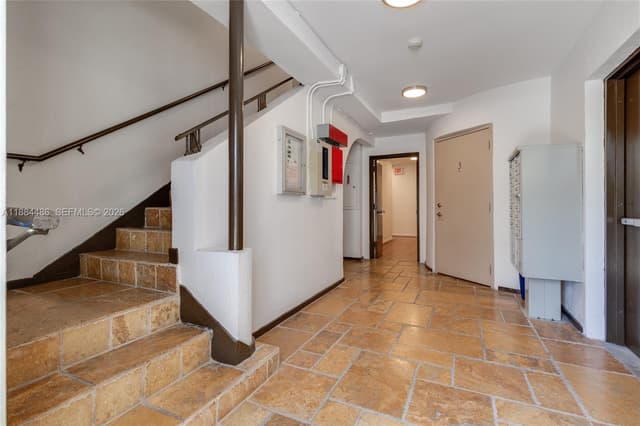 1241 14th St # 9, Miami Beach FL 33139 - Miami Beach, FL - Photo 7