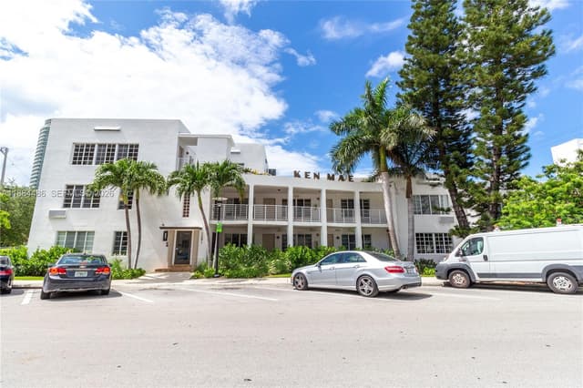 1241 14th St # 9, Miami Beach FL 33139 - Miami Beach, FL - Photo 4