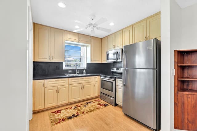 5300 Washington Street # D206, Hollywood FL 33021 - Hollywood, FL - Photo 3
